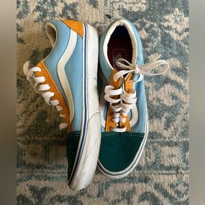 Stylish Blue and Green Women's Sneakers